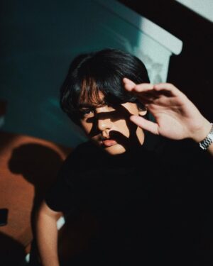 Ari Irham Instagram - 