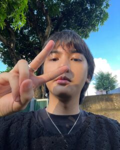 Ari Irham Instagram - He