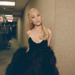 Ariana Grande Instagram - ｡˚❀ thank you @nbcsnl ·ꕤ.ﾟ