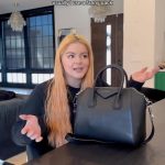 Ariel Winter Instagram - Only the essentials! #whatsinmybag #gamer #bagessentials