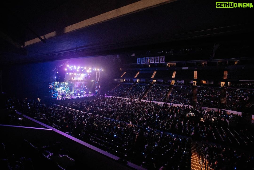 Arijit Singh Instagram - Thank You Chicago for last evening … Its Oakland tonight