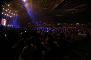 Arijit Singh Instagram - Thank You for so much love last week in UK and Netherlands . Looking forward to starting the first show of our USA Tour in @now_arena tomorrow
