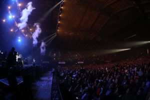 Arijit Singh Instagram - Thank You for so much love last week in UK and Netherlands . Looking forward to starting the first show of our USA Tour in @now_arena tomorrow