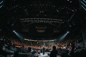 Arijit Singh Instagram - Thank You @abudhabi for making us feel alive after 22 months . Loved performing with you at @etihadarena.ae @yasisland @abudhabievents @pmeworld