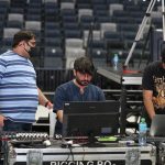 Arijit Singh Instagram - Tonight's team - Part 2 @abudhabi @etihadarena.ae @yasisland @abudhabievents @pmeworld @tmtalentmanagement