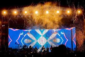 Arijit Singh Instagram - Dhonyobad Kolkata for great memories ..
Delhi Next on 22nd Feb ..