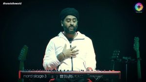 Arijit Singh Instagram - Tatwamasi @tatwamasi.foundation Announcement 🙏 ❤️  by @arijitsingh last Saturday at Jio Gardens, Mumbai on India Tour 2022-23.
#hometotheworld #tatwamasi