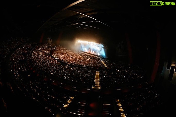 Arijit Singh Instagram - Thank You Australia .. We are obliged with your love and support . Special thanks to the promoters and the entire team who worked for this.