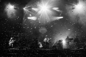 Arijit Singh Instagram - Thank You Washington DC and New Jersey ….
Looking forward tk Vancouver , Seattle and Phoenix this weekend …