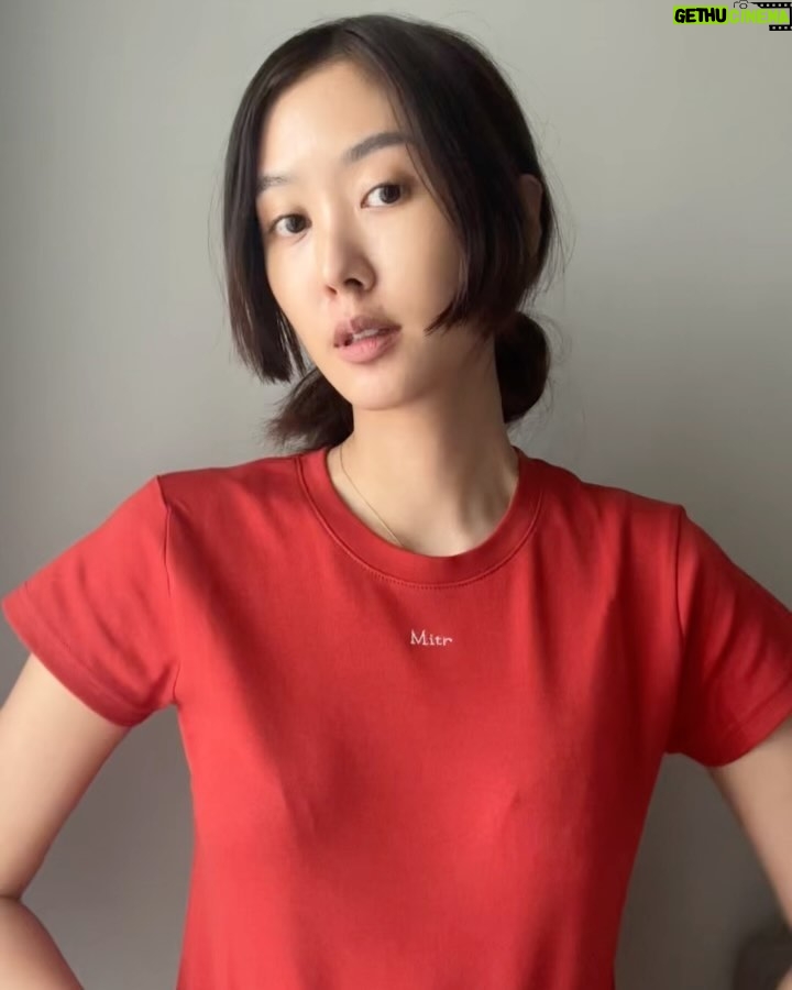 Arikanta Mahapreukpong Instagram - Red is coming. What should I wear? @mitr