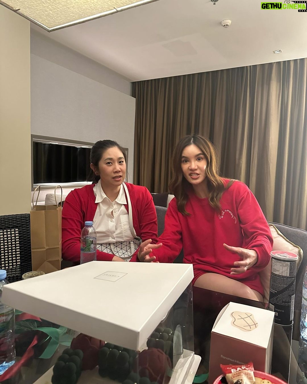 Arikanta Mahapreukpong Instagram - 🎄🌟