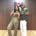 Ariyana Glory Instagram – #kachisera 💥#willdanceworld 
.
.
.
.
.
.
#tamilmusic #tamilmusically #reelsinstagram #reels #reelsvideo #reelsindia #reelsviral #reelsinsta #trendingreels #instareels #trending #trendingreels #trendingsongs #trend #trendy #trends #trendingnow #love #loveislove #lovestatus #lovequotes #loveyou #loveyou #loveyourself #lover #lovestory #lovedancing #tollywood Manikonda