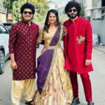 Ariyana Glory Instagram - Wishing you all the A very Happy Sankranthi 🌾🌾 #ariyanaglory #festival #friends #love #avinash #amardeep #aaa Designer:- @twinsdesigners_ Jewellery:- @kushalsfashionjewellery Styled by:- @harinireddym