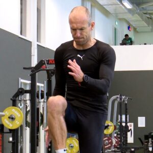 Arjen Robben Instagram - Work in progress... ⚽️ @fcgroningen