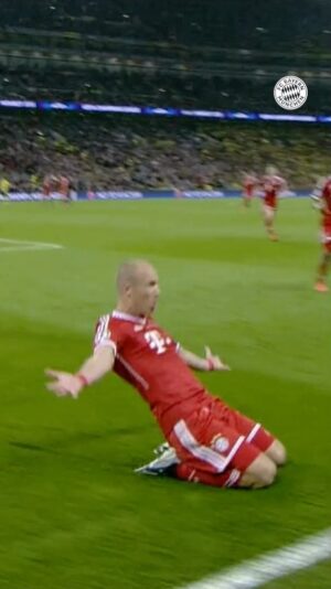 Arjen Robben Instagram - 10 jaar geleden alweer…

Kippenvel @fcbayern 🏆❤️