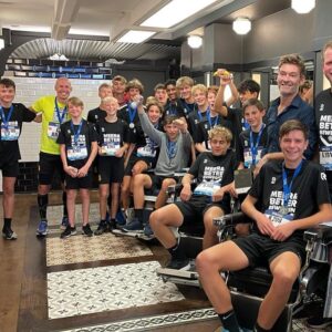 Arjen Robben Instagram - Prachtige zondag gehad tijdens de @4mijl van Groningen!☀️ 

Bedankt voor alle support en de goede organisatie. Samen met Be Quick onder-15 en @erbenwennemars aandacht gevraagd voor het @jeugdfondssportencultuur, want ieder kind moet kunnen sporten. 
Samen @meerenbeterbewegen.
Bedankt voor de donaties en tot volgend jaar!