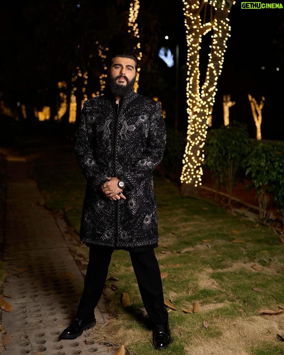 Arjun Kapoor Instagram - Born to shine 🌟 #Iykyk 😉
