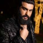 Arjun Kapoor Instagram - Born to shine 🌟 #Iykyk 😉