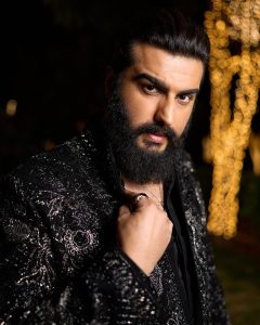 Arjun Kapoor Instagram - Born to shine 🌟 #Iykyk 😉