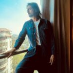 Arjun Rampal Instagram – Amazing Ahmedabad. #crakk thank you for the love. #crakkon23rdfeb