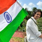 Arjun Rampal Instagram - Mera Bharat mahan, on our day of Independence wishing, all my brothers, sisters, friends and foes. Peace, Prosperity, Patriotism. Let’s cherish our freedom and respect each other. Love each other. Help each other. Let’s make India the greatest nation and example for all mankind to follow. Jai Hind. #happyindependenceday🇮🇳 #harghartiranga #Freedom #proudtobeindian🇮🇳