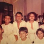 Arjun Rampal Instagram - Spot me amongst my fav cousins. 🤪 #childhood