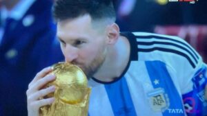 Arjun Rampal Instagram - The GOAT. So happy for him. Put your systems in place and your goals are achieved. Fairy tale. #messi #worldcup #qatarworldcup #argvsfra #final #champions