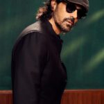 Arjun Rampal Instagram – You, Looking at me? #mamifilmfestival #imdb #TheRapist #redcarpet #jiomamimumbaifilmfestival