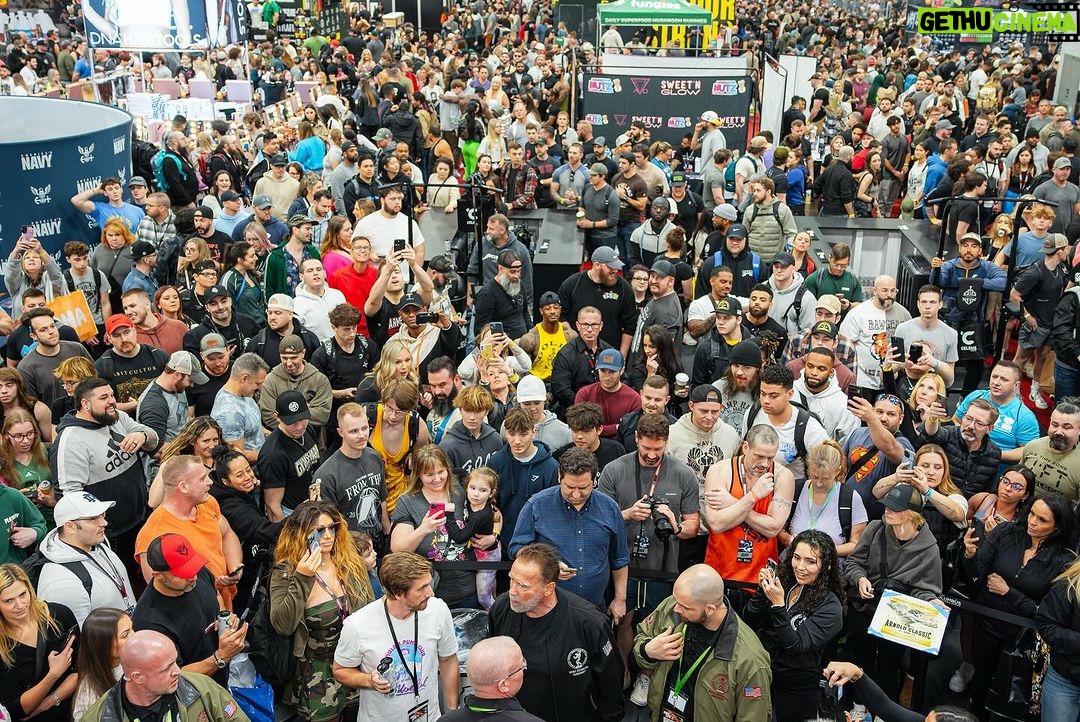 Arnold Schwarzenegger Instagram - One of the highlights at this year’s @ArnoldSports was bringing together The Pump app village in person for the first time. Talking to all of you, hearing your success stories, and seeing you connect, I realized we’ve succeeded at building the positive corner of the internet. Join us at the link in my bio. Use the 7 day free trial to try the workouts, get pumped up in the community, and create habits. You’ll be back.