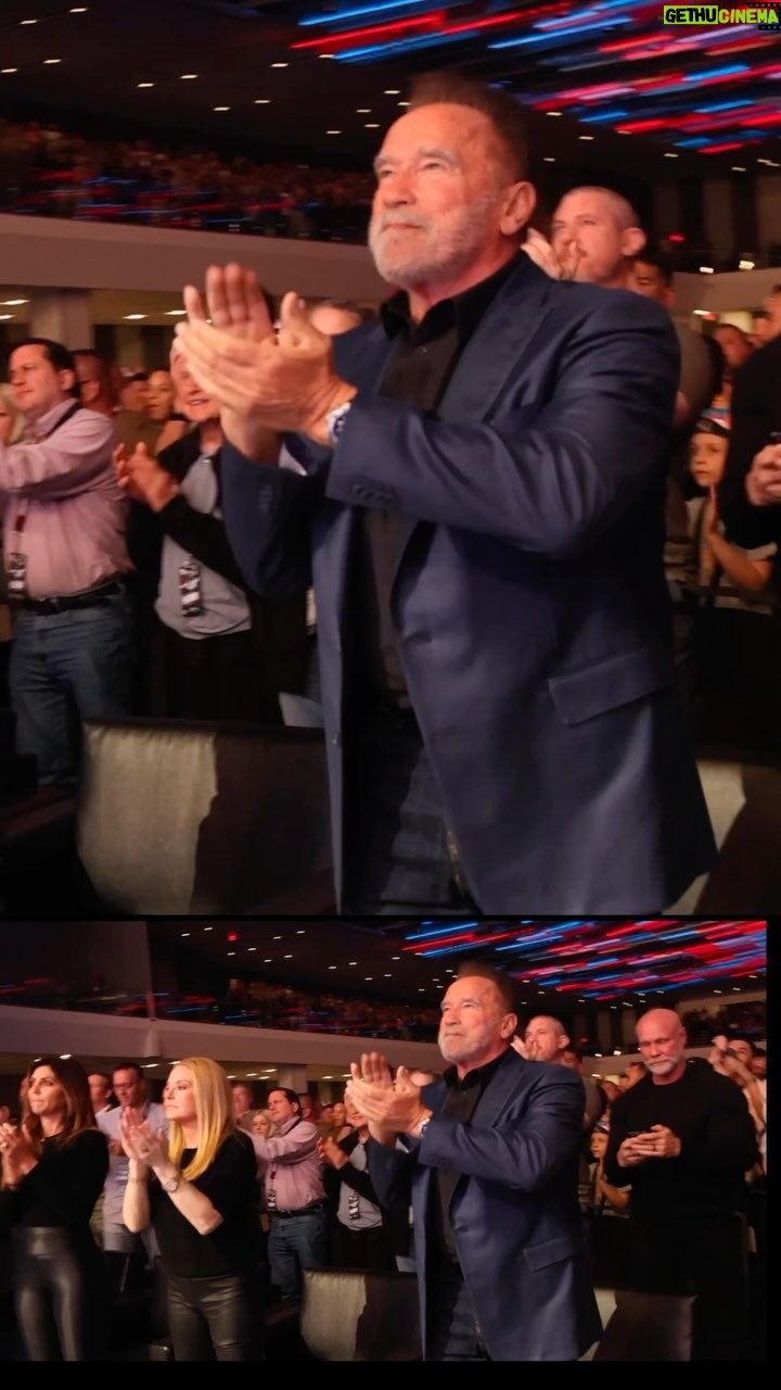 Arnold Schwarzenegger Instagram - The biggest and best @arnoldsports Festival… EVER. Thank you to the fans, thank you to the athletes, thank you to the sponsors. Thank you, thank you, thank you. We’ll be back next year - bigger and better.