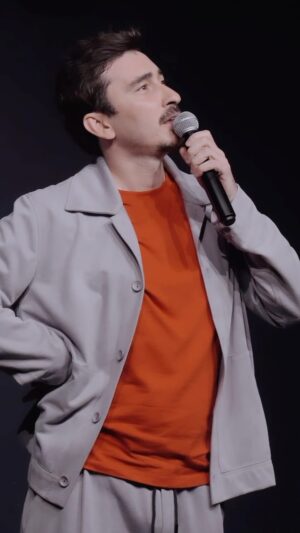 Artem Kalaydzhyan Instagram - Мой стендап: 
8 декабря - Ставрополь 
9 декабря- Пятигорск 
10 декабря- Владикавказ 
13 декабря- Ростов на Дону 
16 декабря- Краснодар 

Билеты по ссылке в шапке профиля ☝️