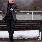 Artem Karokozyan Instagram – Посчастливилось стать лицом бренда)🤗

Какой образ мне подходит больше всего?
@damat_tween_ru 
@ds_damat_krasnodar 
@ds_damat_sochi
@damat_tween_krasnodar