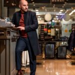 Artem Karokozyan Instagram - Посчастливилось стать лицом бренда)🤗 Какой образ мне подходит больше всего? @damat_tween_ru @ds_damat_krasnodar @ds_damat_sochi @damat_tween_krasnodar