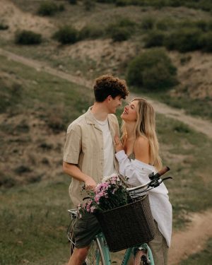 Artur Babich Instagram - 3 years❤️
 
 

📸 @lilyrecollection 
🚲 @celeste_bikes