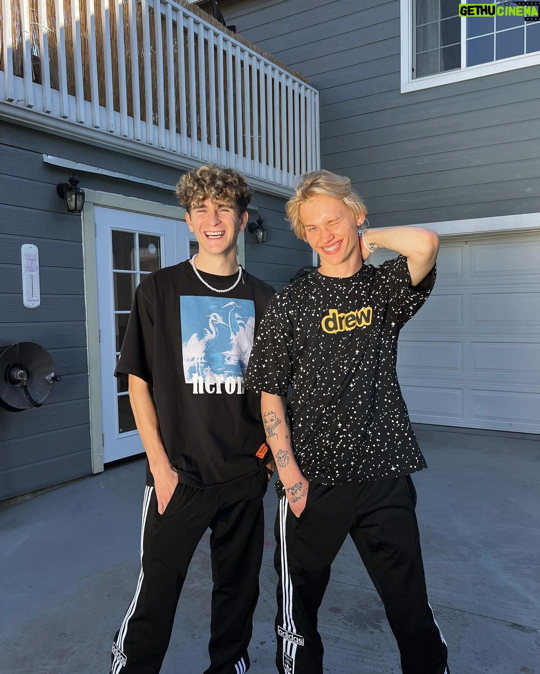 Artur Babich Instagram - chikibamboni🦨 Los Angeles, California