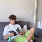 Artur Babich Instagram - все трюки выполнены профессиональными актёрами, не пытайтесь повторять их в домашних условиях😂