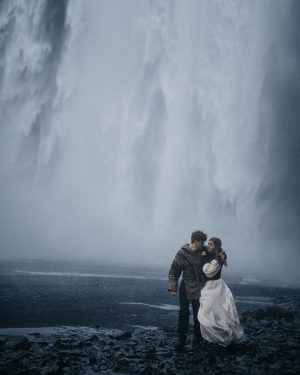 Artur Babich Instagram - ИСЛАНДИЯ 🖤 КИНО 
каждое фото из этой поездки - отдельный вид искусства. согласны?

📸 @bulavina