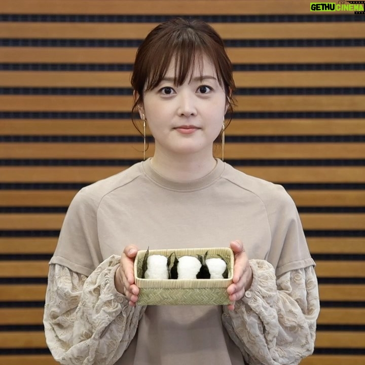 Asami Miura - 130K Likes - ...
#食リポ放棄おにぎり
おにぎりの具はなんでしょうか⁇
みなさまの好きな具はなんですか⁇
撮影と編集 @mori_kei_suke
#黙