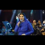 Aseel Hameem Instagram - أحلى جمهور في مصر أم الدنيا غمرتوني بسعادة كبيره وسعيدة في دخولي معاكم السنة الجديدة✨ 2024 @karoom1435 #انستغرام #مصر #اصيل_هميم كل الشكر والتقدير لشركه @globalgalashow على حسن الاستقبال وتنظيم الحفل الاكثر من راقي ورائع اتمنالكم التوفيق 💙