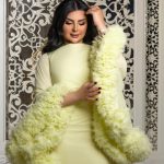 Aseel Hameem Instagram - افراح ( ال ثاني الكرام ) في الدوحه🇶🇦💛 Styled by @ziadalsaleh Dress by the amazing @najwaalfadhli Makeup @noorastyleqtr Hair @ts_hair_beauty_salon_qatar Photo @hassankfarhat