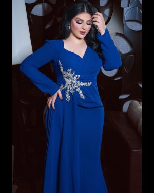 Aseel Hameem Instagram - من اطلالتي لحفل تركيا 
💙💙

Stylist @ziadalsaleh 
Dress @perla.vip 
@maissa_hasoun 
@hyambeauty 
@directstudio