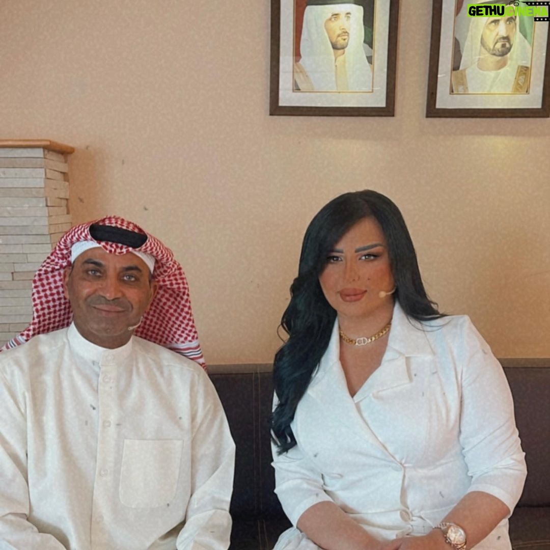 Aseel Hameem Instagram - صباح العيد عليكم من برنامج العيد في دبي مع الفنان خفيف الظل طارق العلي ( عيد اضحى مبارك وكل عام وانتو بالف خير ) @samadubaitv