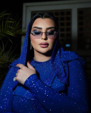 Aseel Hameem Instagram - Happy new year ✨
سعيدة في بداية عام جديد في ام الدنيا مصر
وسنة خير عليكم ✨

business manager: @ali.hamem 
Styled by @ziadalsaleh 
Dress @solangel | via @tutuskurniatiofficial 

Make up & hair @hanoobeauty 
Diamond 💎 @glamour.jewellery 🇪🇬 
Photos @reemaphoto_ @karoom1435 
 #مصر 
#egypt🇪🇬