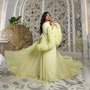 Aseel Hameem Instagram - افراح ( ال ثاني الكرام ) في الدوحه🇶🇦💛

Styled by @ziadalsaleh 
Dress by the amazing @najwaalfadhli 
Makeup @noorastyleqtr 
Hair @ts_hair_beauty_salon_qatar 
Photo @hassankfarhat