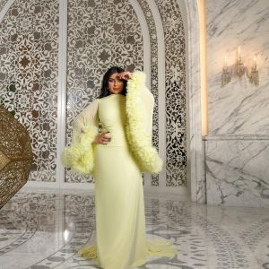 Aseel Hameem Instagram - افراح ( ال ثاني الكرام ) في الدوحه🇶🇦💛

Styled by @ziadalsaleh 
Dress by the amazing @najwaalfadhli 
Makeup @noorastyleqtr 
Hair @ts_hair_beauty_salon_qatar 
Photo @hassankfarhat