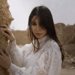 Aseel Omran Instagram - في جلسة تصويرنا هذه اجتمعت النجمة أسيل عمران، إحدى أهمّ النساء العربيّات المؤثّرات، وعلامة ديور معاً والنتيجة كانت هذا الفيديو الذي نقلنا الى عالم آخر يؤكّد لنا أنّ لكلّ منّا قصّتها الخاصّة التي ستكتبها في هذه الحياة. In this photoshoot, one of the most influential Arab women, Saudi artist Aseel Omran came together with Dior, and the result was this video that took us to another world, confirming that each of us has her own story to tell in life. #WritingHerWayLiving @aseel @dior ‎مديرة المحتوى الرئيسة: @obeidadanhach ‎رئيسة التحرير : @farahland ‎المحرّرة البارزة: @salamakhalfan ‎مخرج الفيلم: @bygilbertbouzeid ‎التنسيق : @jessicabounni الإنتاج: @tintin.kai ‎الإنتاج في الموقع: @dee.m92 ‎إدارة الإنتاج: @mustafaalamasi ‎الحوار: @nicolas.azar ‎المكياج: @furatabaalkhail ‎الشعر: @gulhairstylist1 ‎موقع التصوير: At- Turaif, Diriyah @visitdiriyah ‎‏#MarieClaireArabia #MarieClaireArabiaShoots #February #FebruaryIssue #FebruaryCover #Diriyah #Dior #AseelOmran #SaudiArabia #KSA #اسيل_عمران #ديور #الدرعية #المملكة_العربية_السعودية #At_Turaif #الطريف
