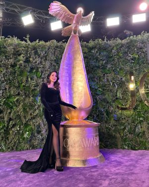 Aseel Omran Instagram - 🎬📸 #joyawards