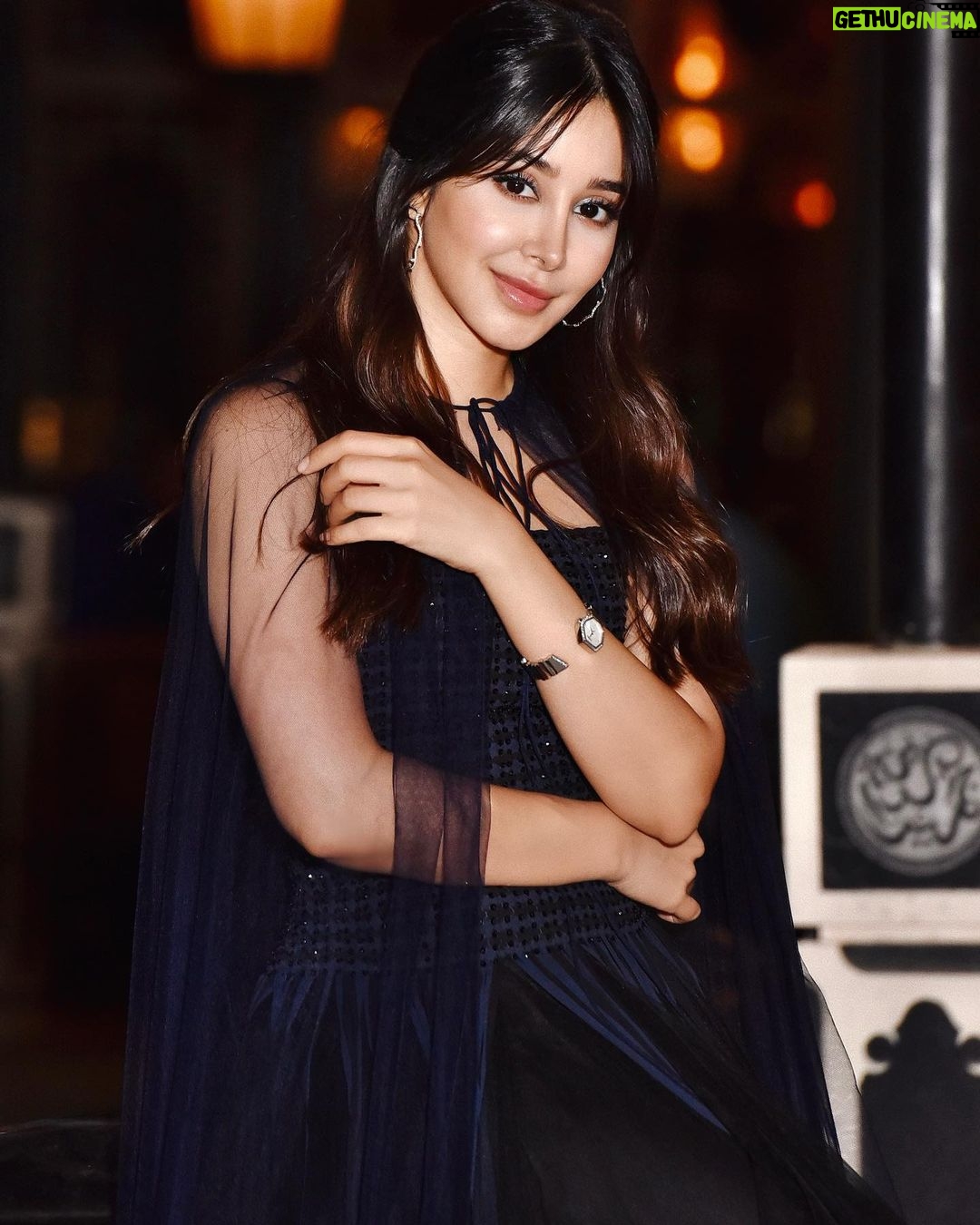 Aseel Omran Instagram - @voguearabia Night ✨🌙 #vogueballofarabia #voguearabia