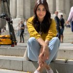 Aseel Omran Instagram - ليس خوفاً أن تُظهر الإحترام عندما يُساء اليك بل تكريماً لمن تعب في تربيتك 💛