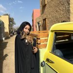 Aseel Omran Instagram - سعيدة كثير اني راح أكون موجودة مع فريق فلم #طريق_الوادي قريباً لعرضه في ختام مهرجان البحر الأحمر في جده♥️🎥🎬 Tanuma Abha